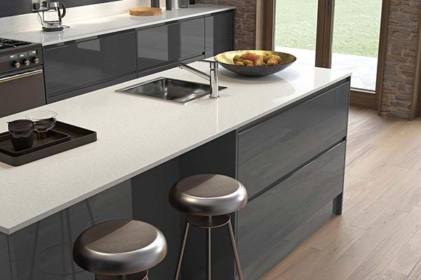 Strada Gloss